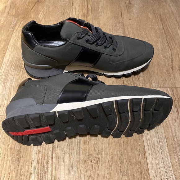 Authentic Prada Two Toned Sneakers - Picture 4 of 6